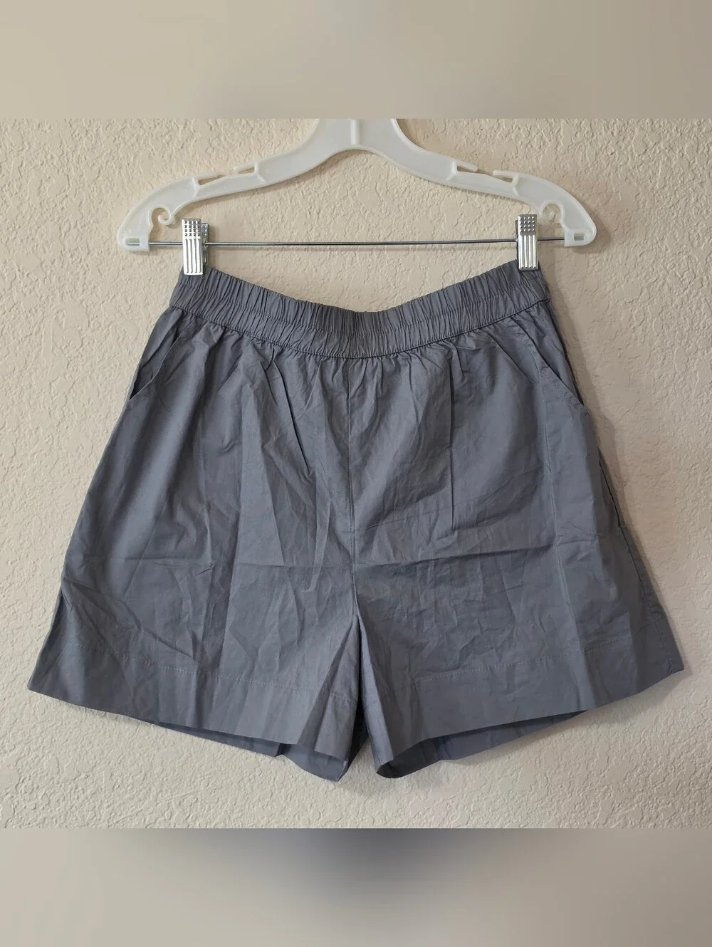Olivaceous Gray High Waisted Cotton Poplin Shorts Womens Size Med Elastic Waist