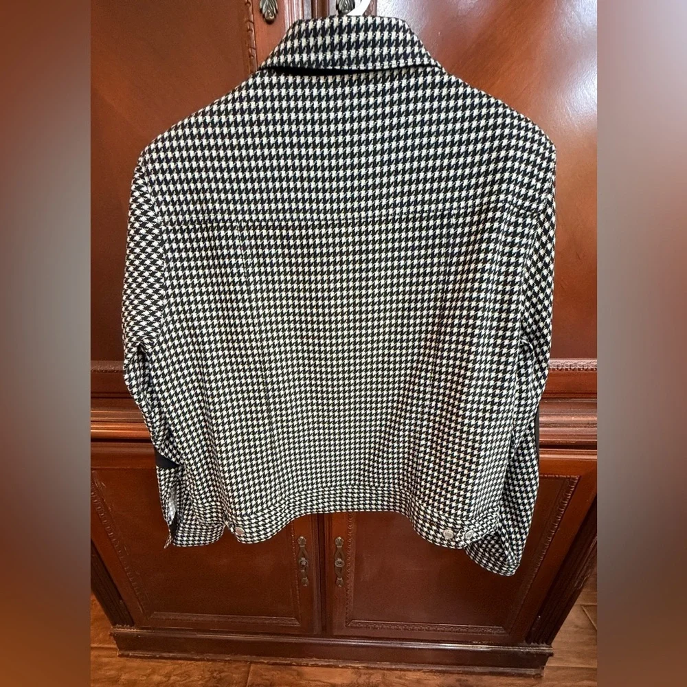 Country Wear Casuals stylish black