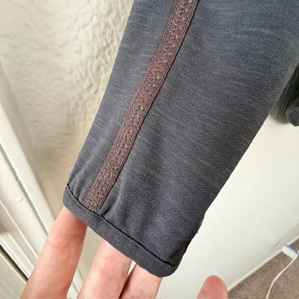 Athleta gym pockets gray