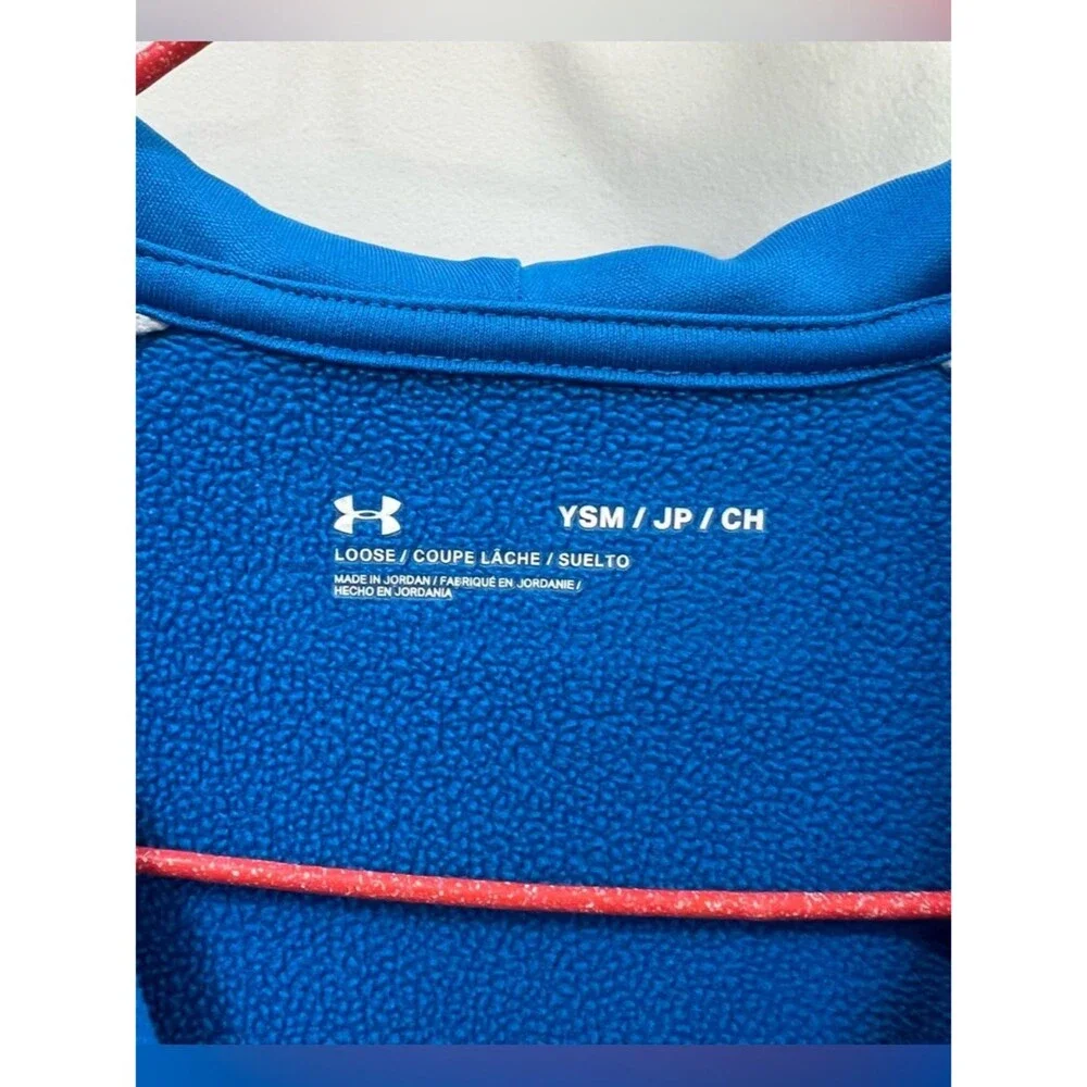 Under Armour pullover boys used
