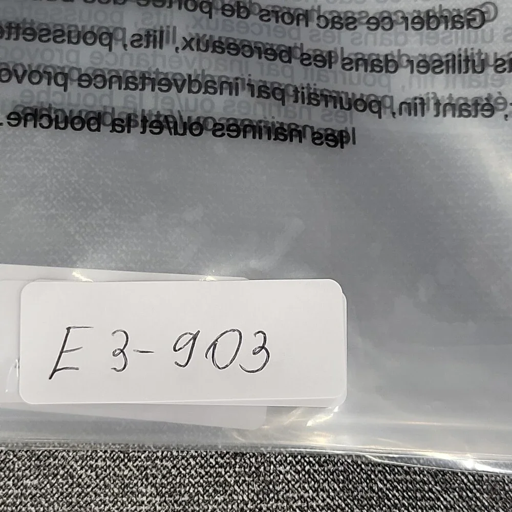 Isabella Womens UV protection Moisturwe Wicking Reflector Sports Bra Size M