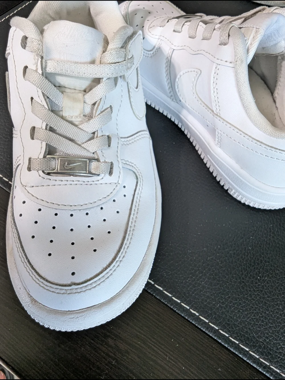 Nike classic kids
