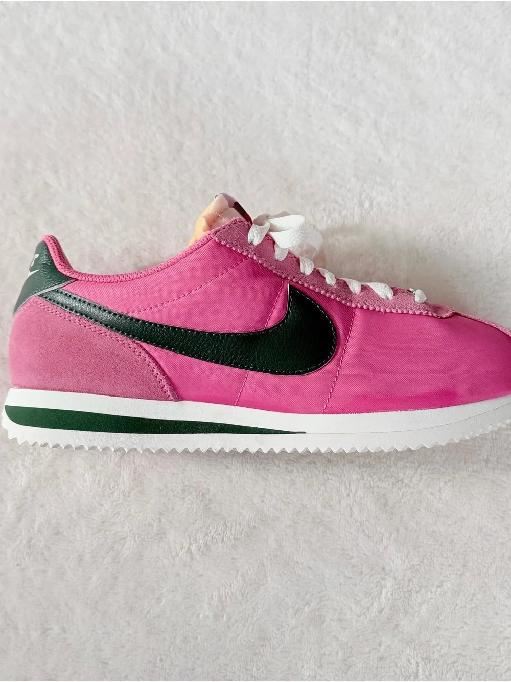 Nike Women's Cortez Pinksicle Fir Green Swoosh Accent Sneakers - Size 9 (NWOB)