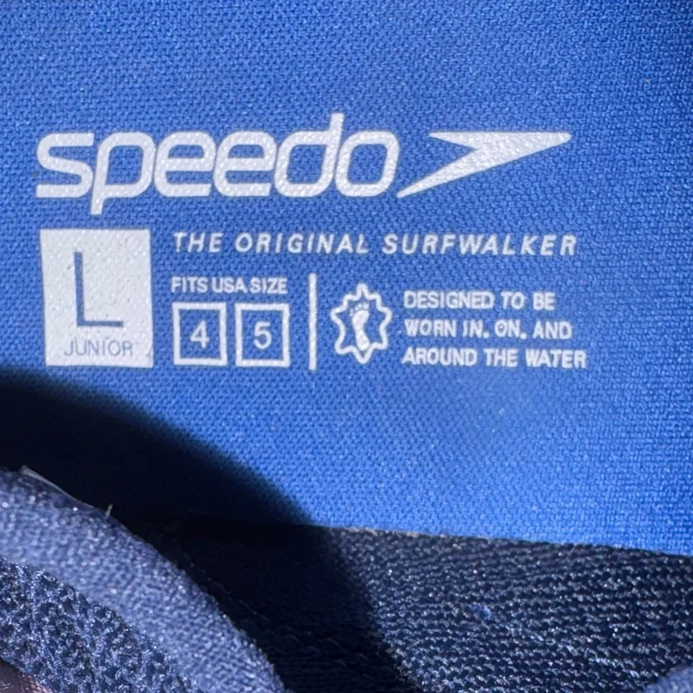 Speedo stylish sneakers