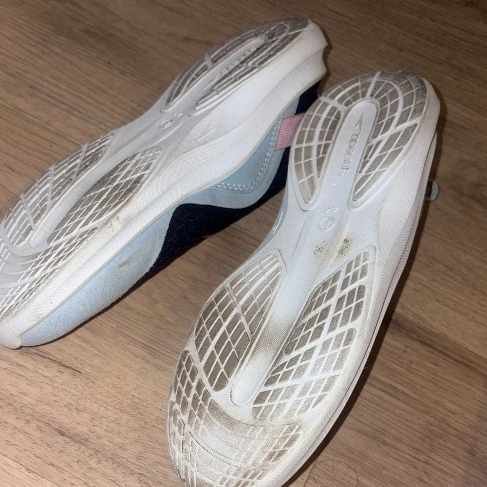 Speedo stylish sneakers