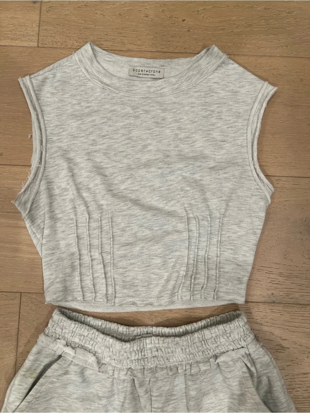 Paper Crane details wear elastic
