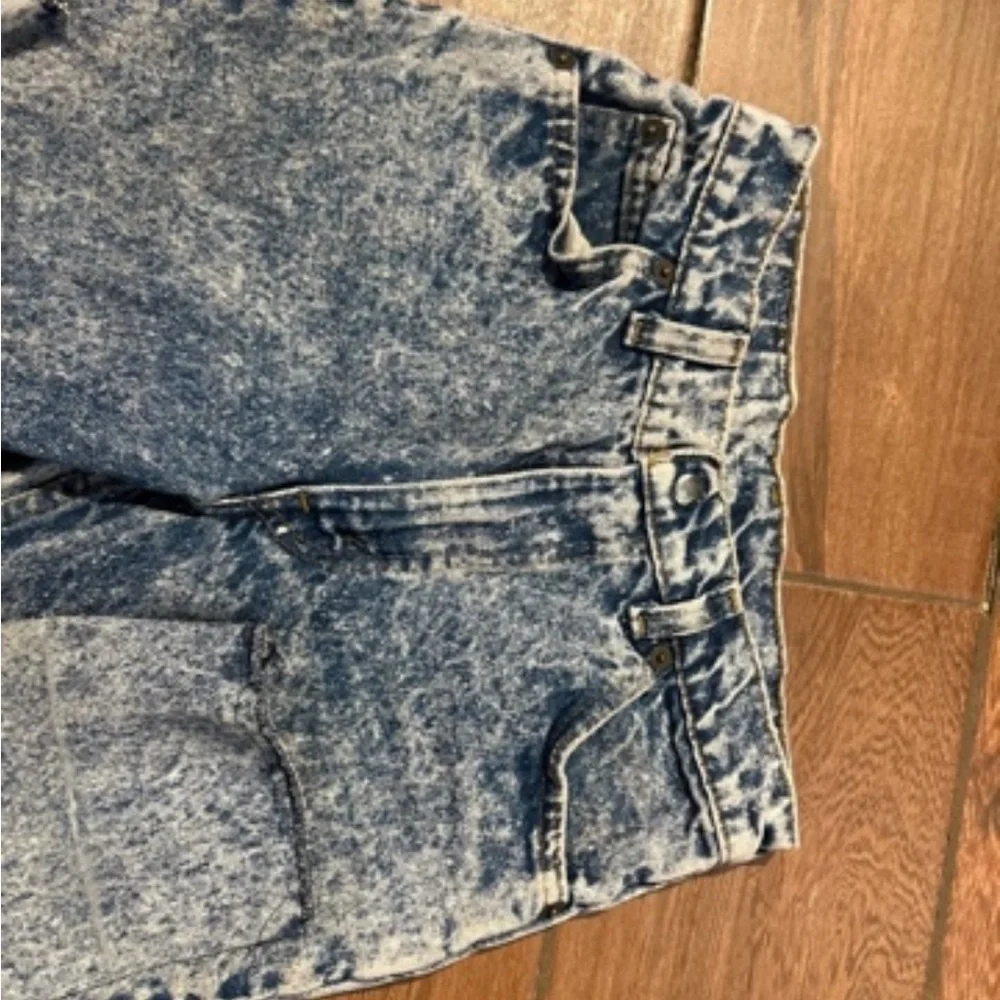 Women's Acid Wash Flared Jeans - Light Blue