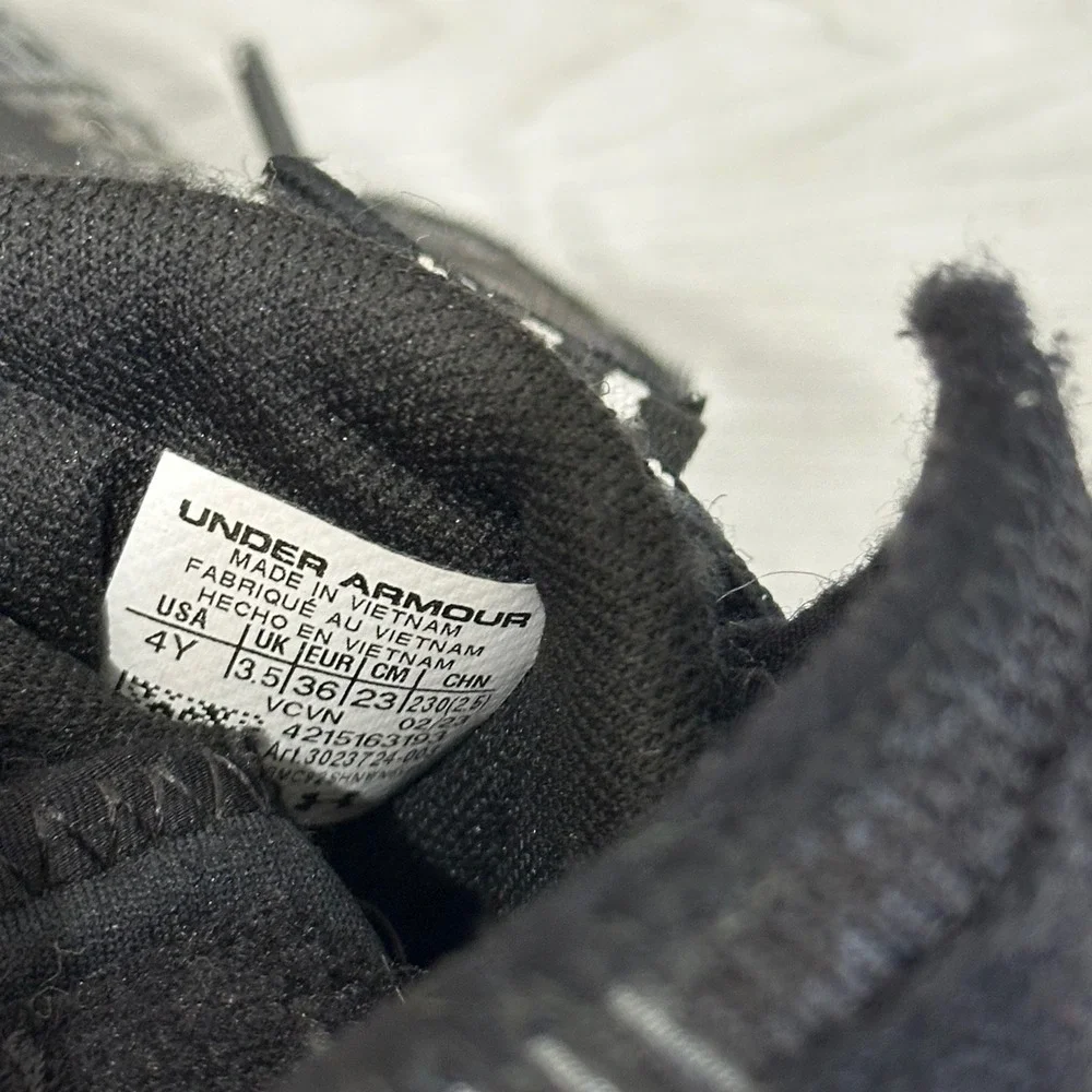 Under Armour please see