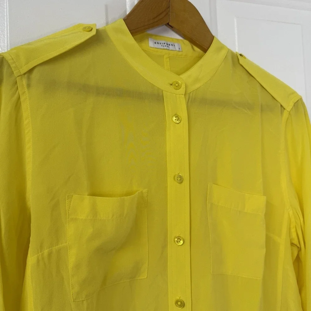 EQUIPMENT Women's Slim Signature‎ Silk Blouse in Yellow 2 Pockets $258 Size S