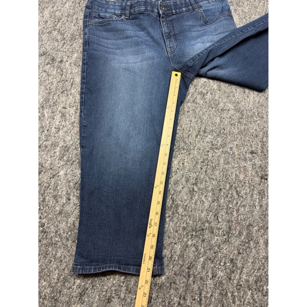 Terra & Sky Womens 16W Boyfriend Capri Jeans Medium Wash Stretch Denim TS28831SW