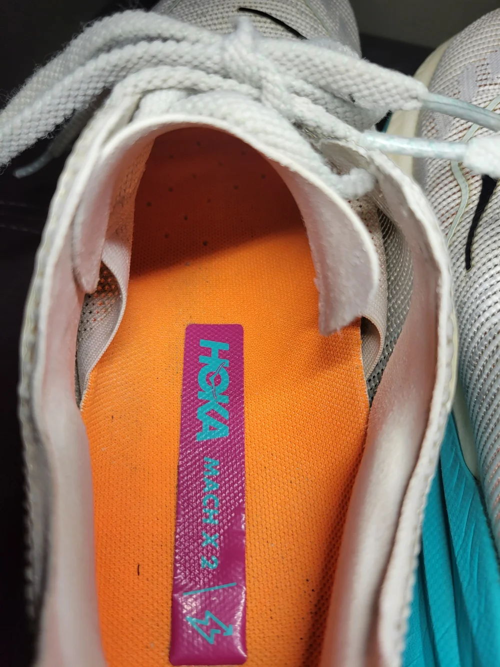 Hoka step up