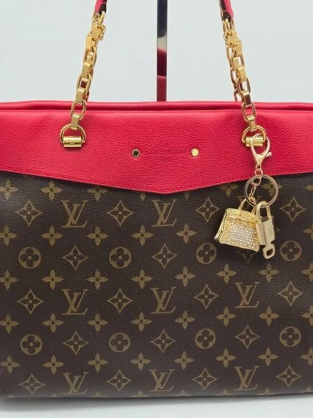 Louis Vuitton add touch