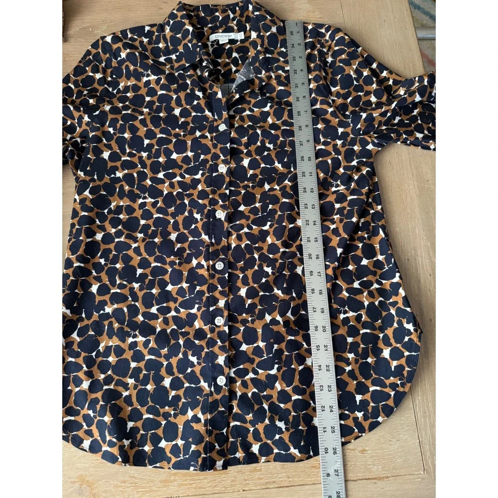 Chicos polished button