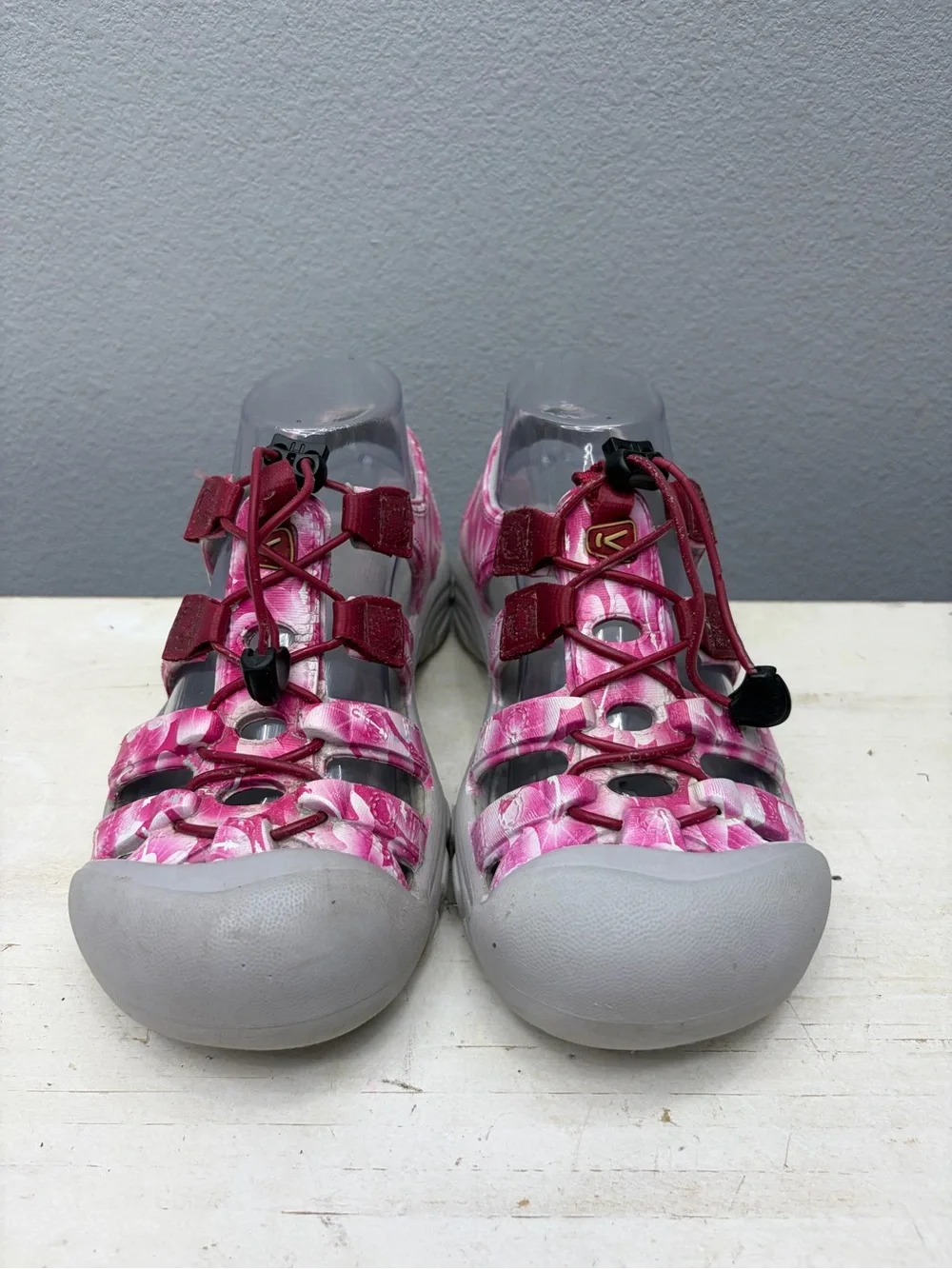 Keen Pink Rubber Newport H2 Fisherman Sandals Size 3 Girls