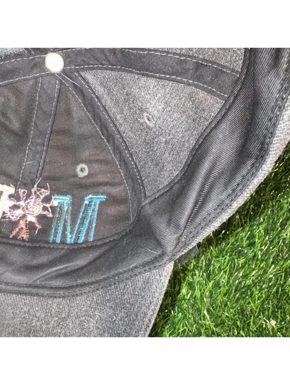 N/A men hat flair