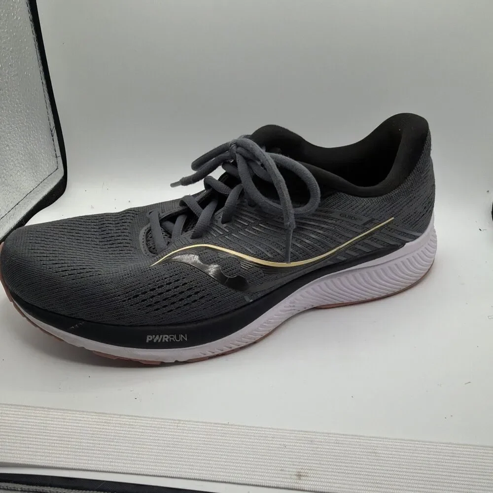 Saucony women just hitting