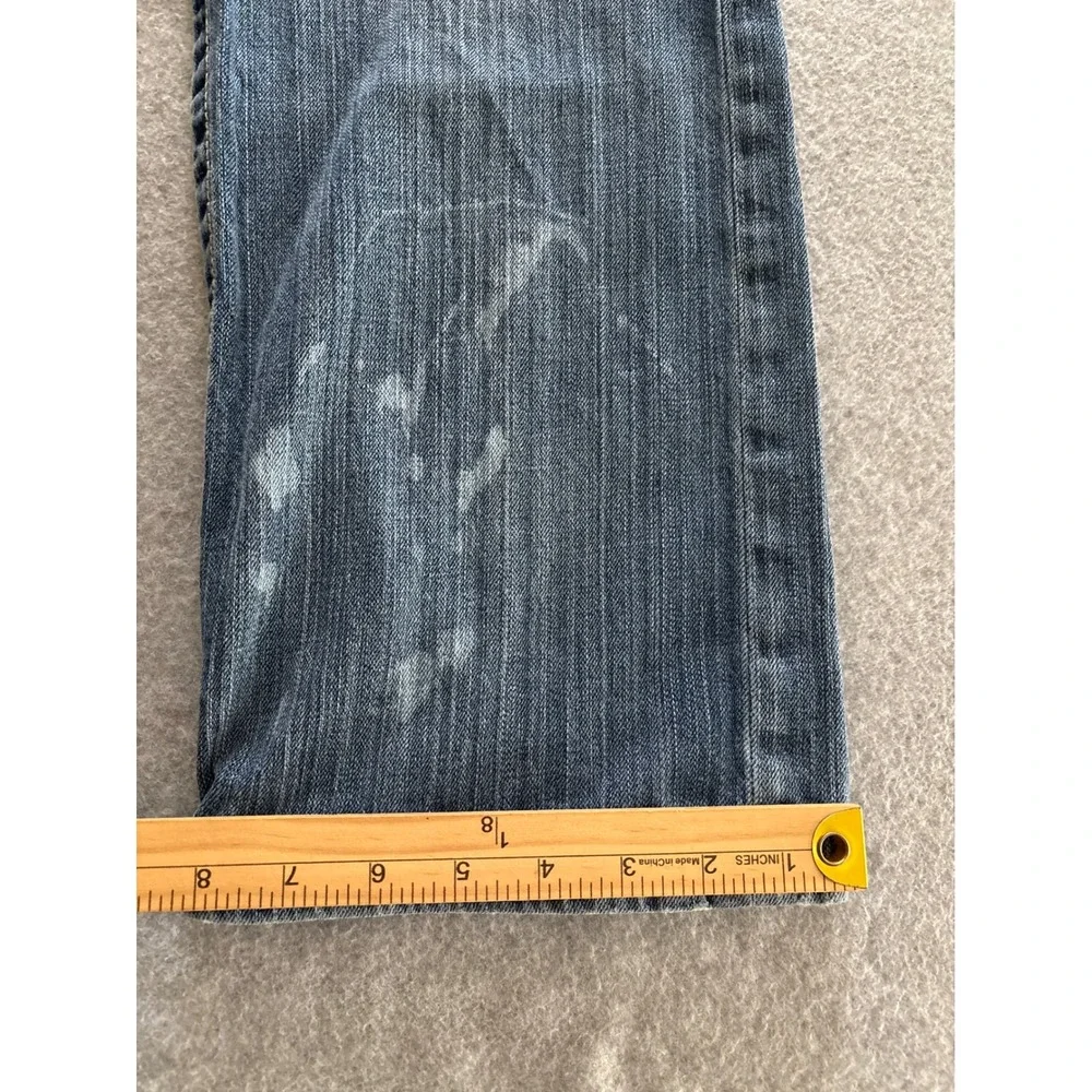 BKE Tyler Straight Tucker Men's Size 34R Medium Wash Blue Distressed Denim Jeans
