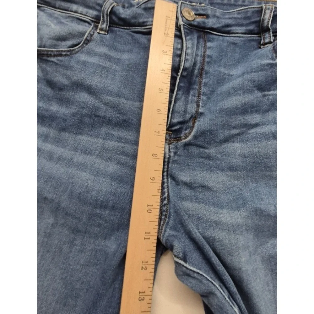 American Eagle Outfitters please see