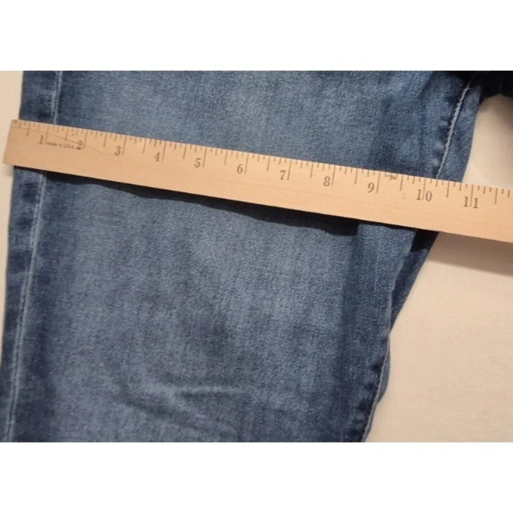 American Eagle Outfitters please see
