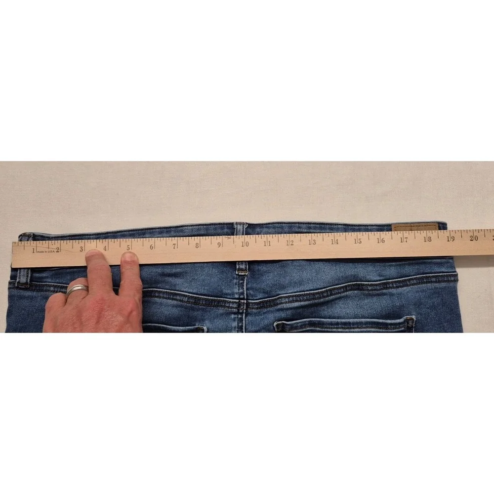 American Eagle Outfitters please see
