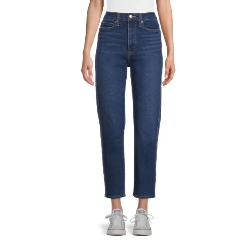 Levis 87% cotton