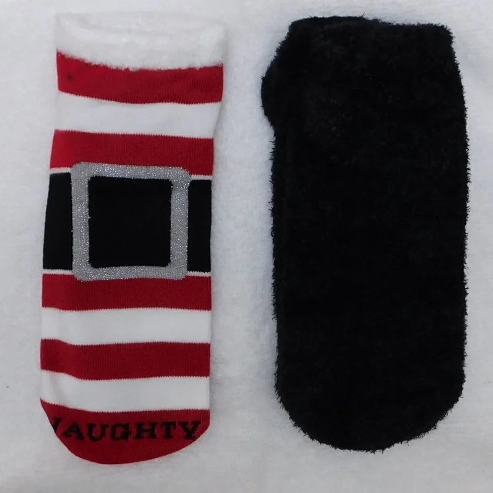 F131 Hue 2-Pk. Santa Outfit Footsie Socks Gift Box