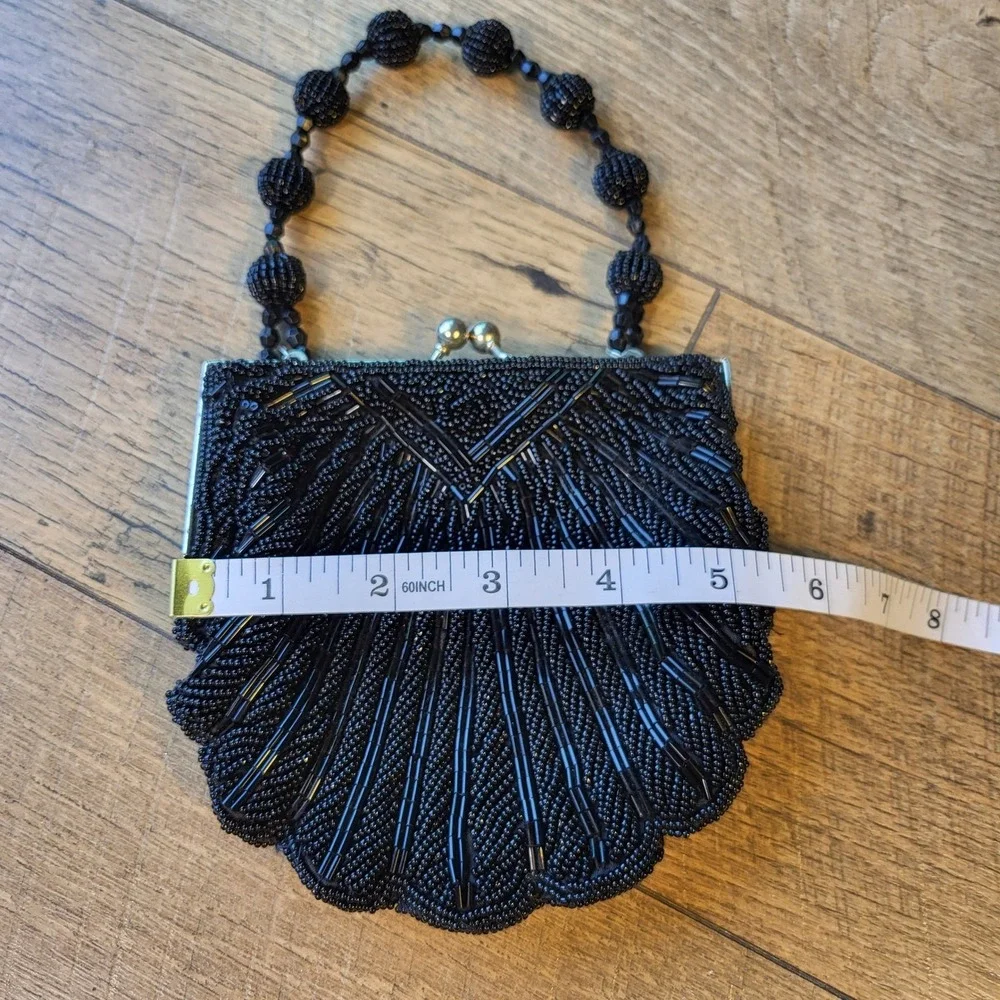 Vintage Black Beaded Shell Evening Bag Kiss Lock Clutch Beaded Handle Formal
