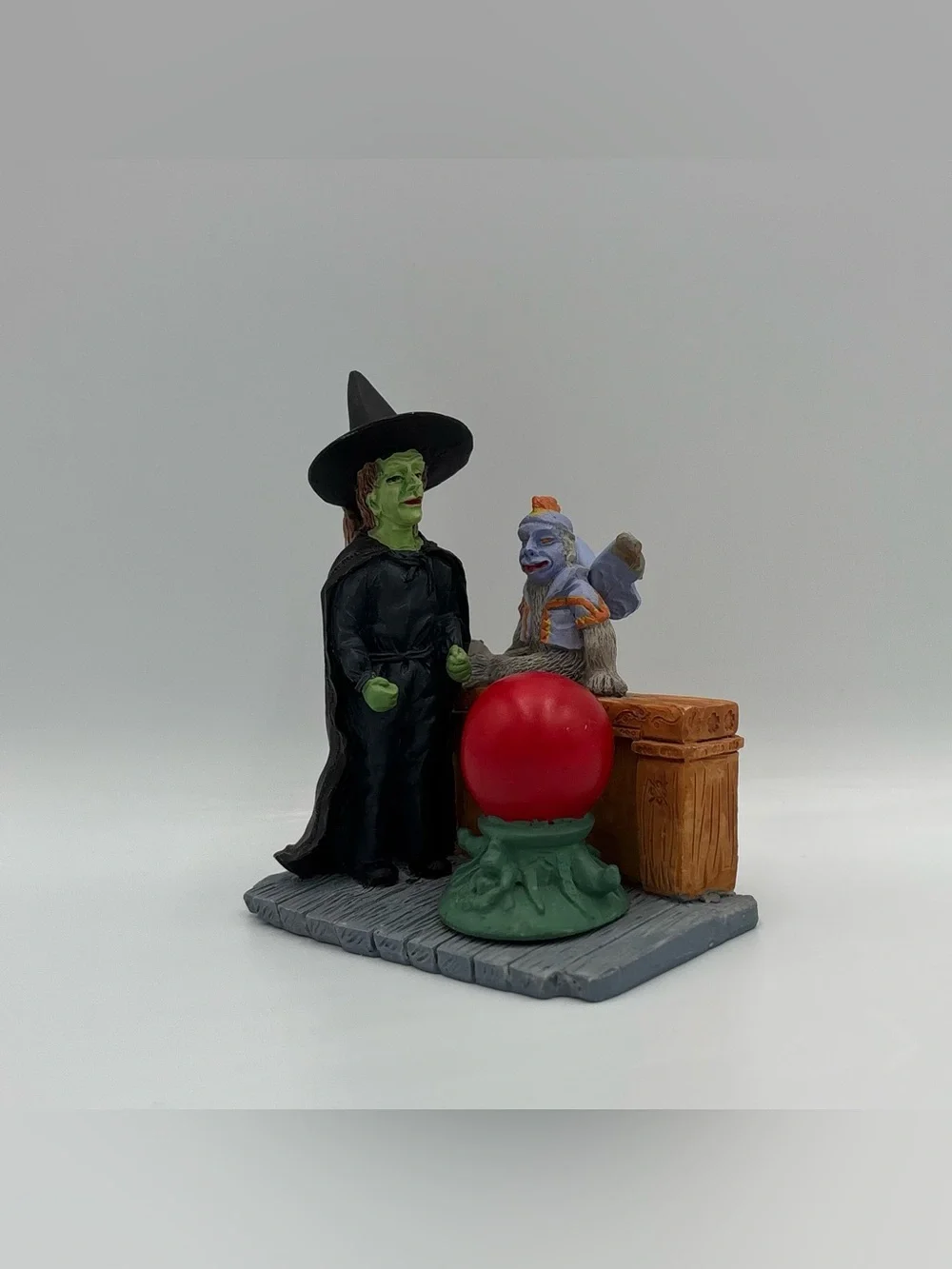 RARE Vintage Wizard Of Oz Wicked Witch & Winged Monkey Crystal Ball Ceramic Toy