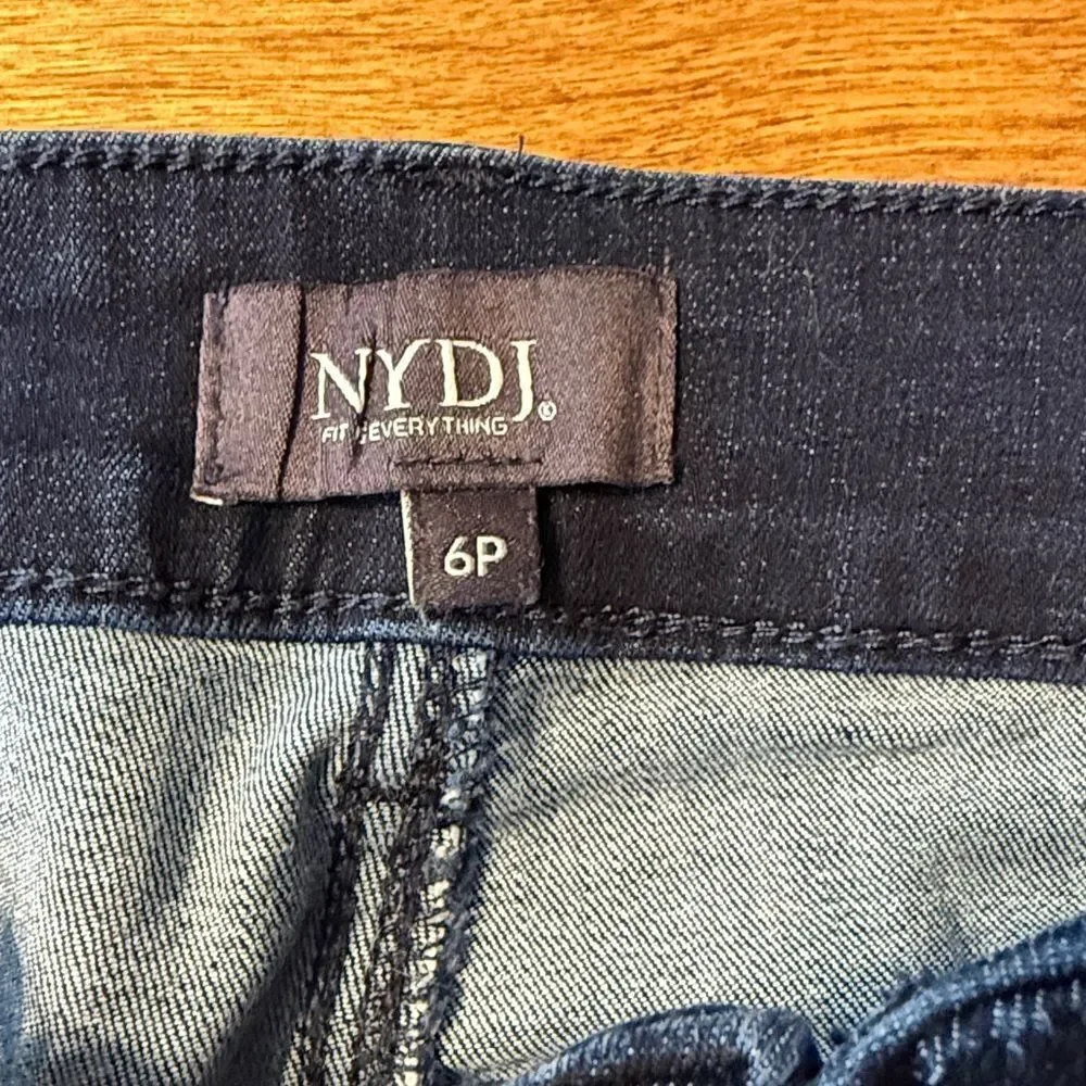 NYDJ chic straight