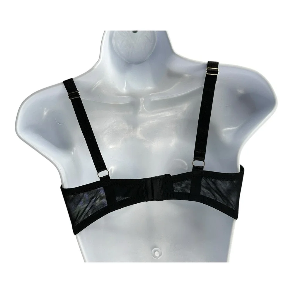 Frederick's Of Hollywood Women's 34DD Red Rozlyn Mesh and Stud Red Black Set Bra