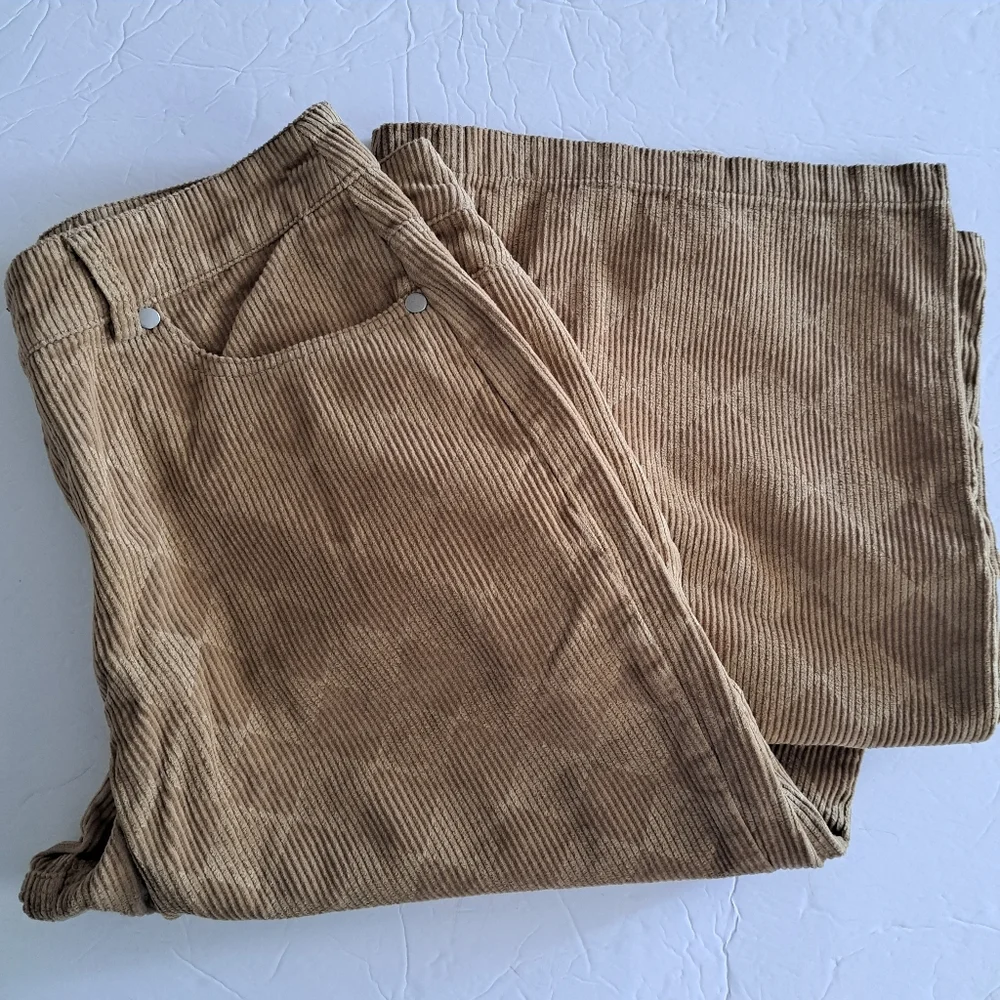 Forever 21 Tan Diamond Shape  Corduroy Wide Leg Pants Women's Size Large