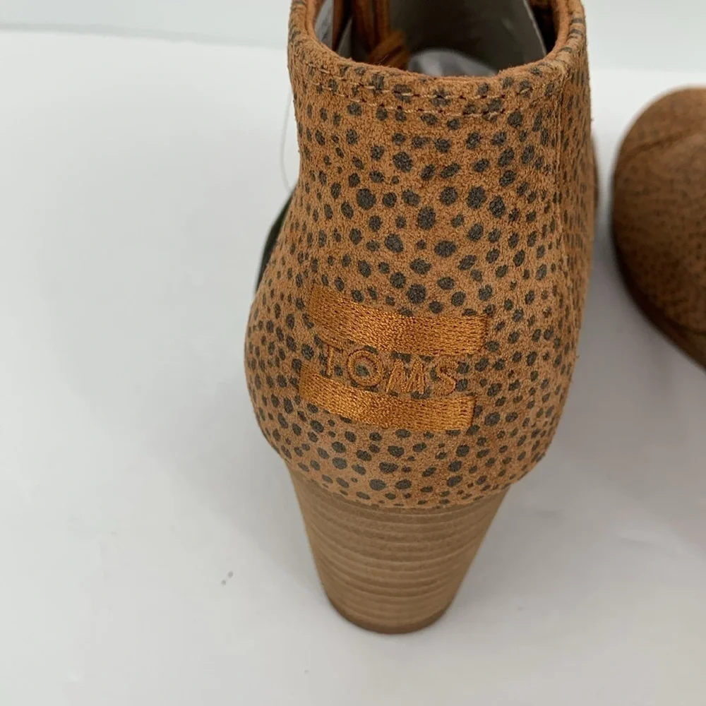 Toms kala wedge