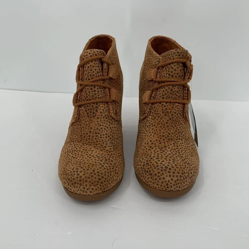 Toms kala wedge