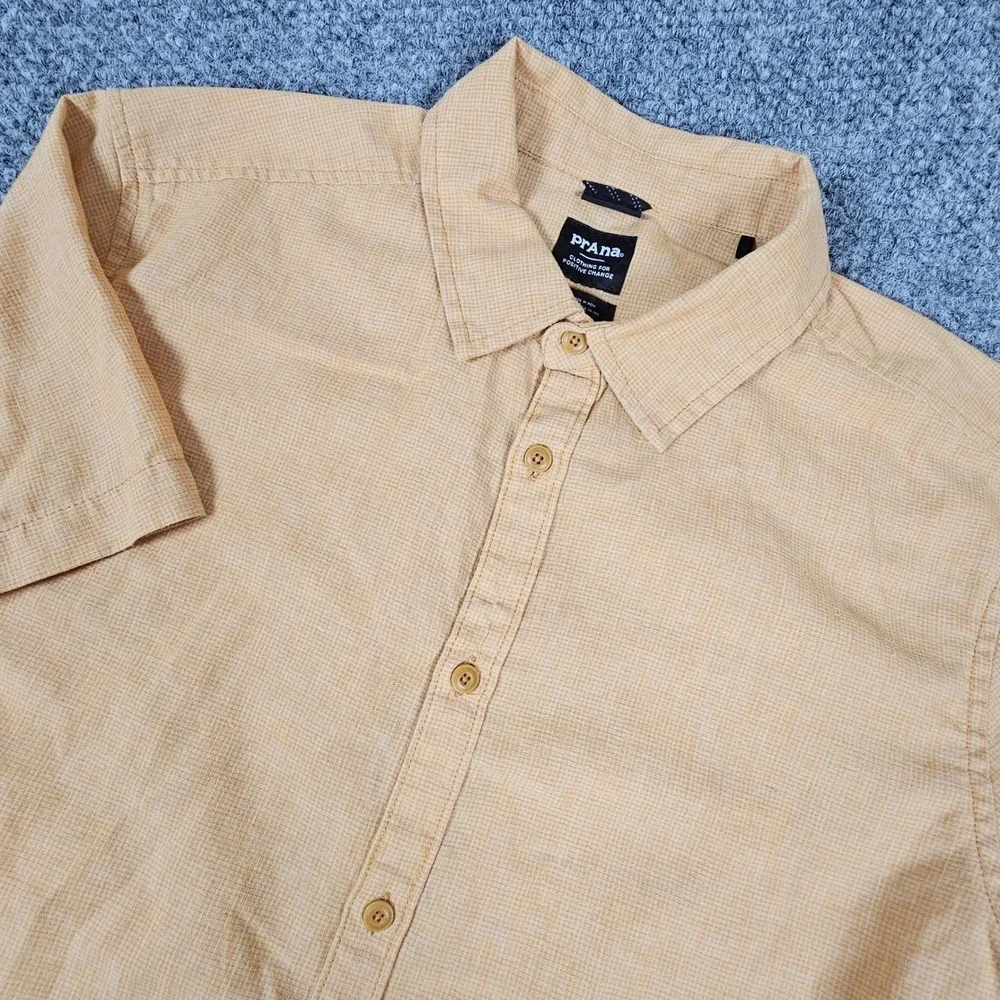 Prana Mens Short Sleeve Hemp Blend Button Down‎ Shirt Mustard Yellow Medium