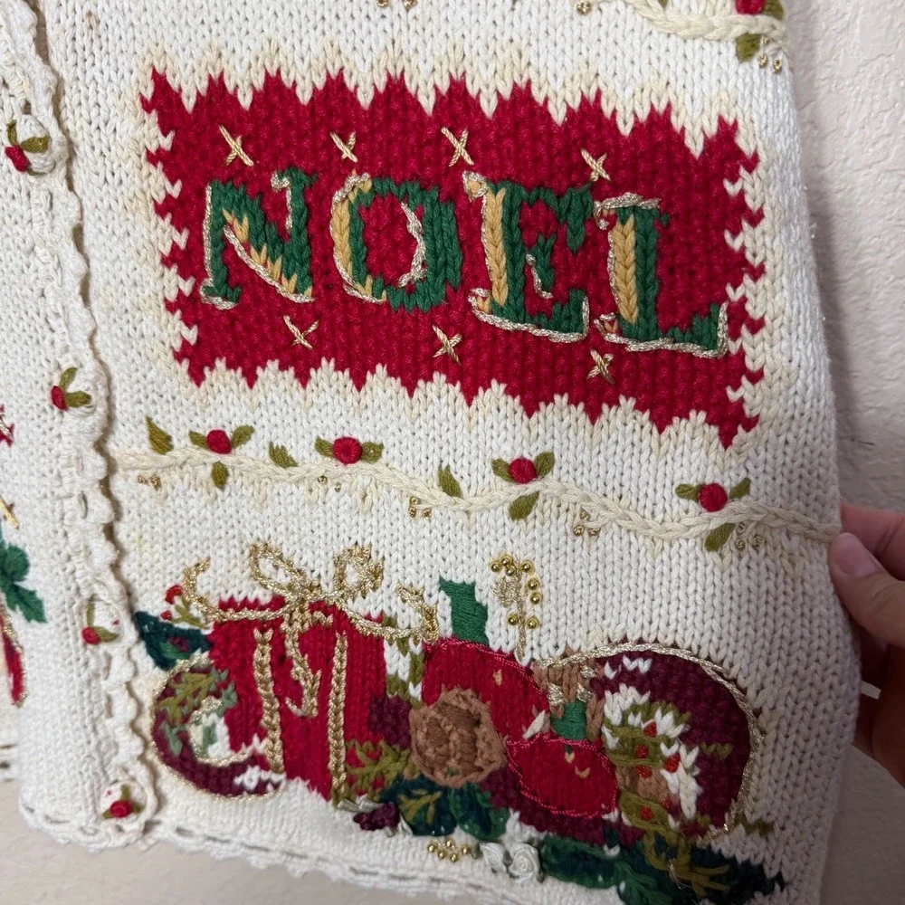 Tiara International Vintage 1997 Christmas Sweater Vest Cream Beaded Noel Medium