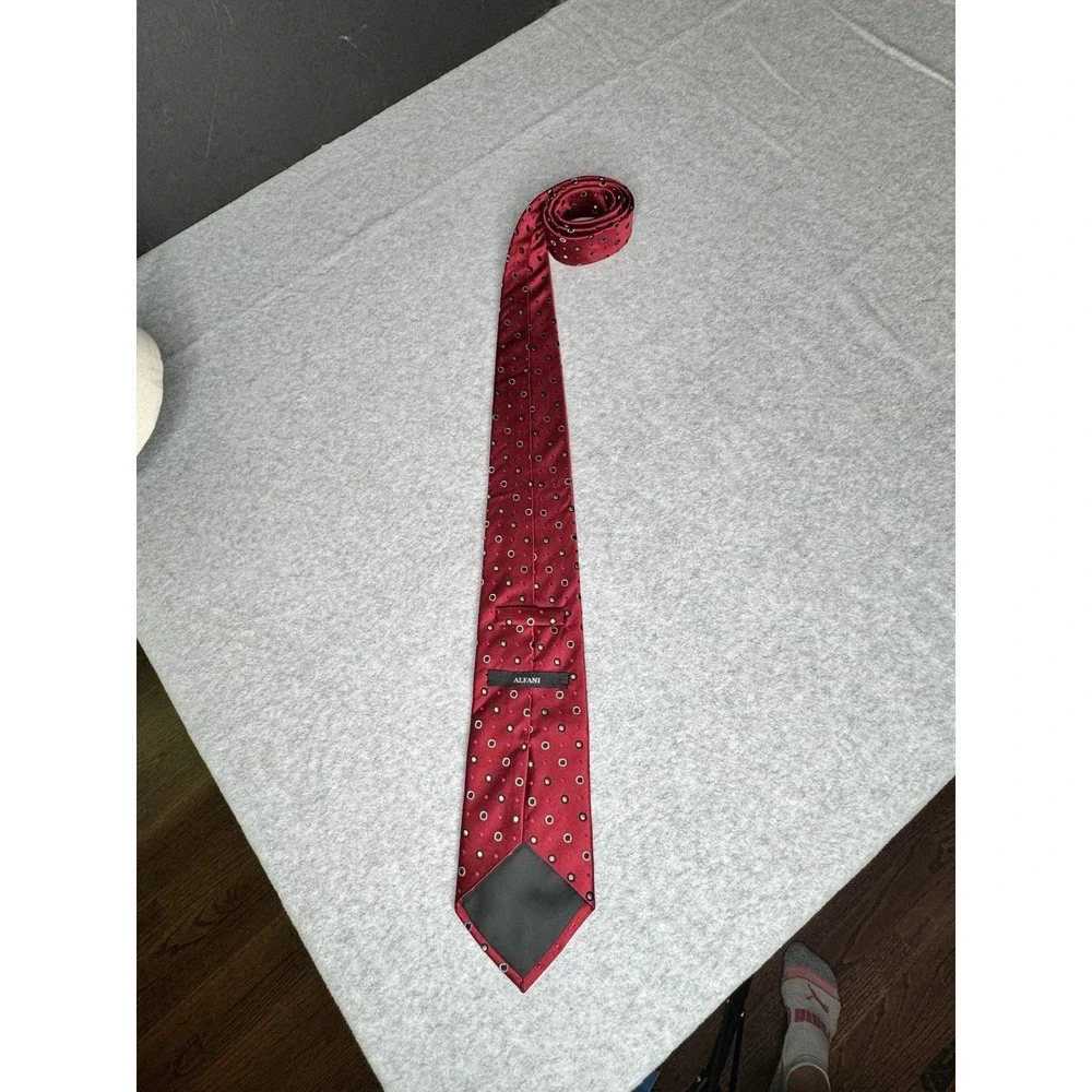 Alafani Men's Tie 100% Hand Made Silk‎  Red