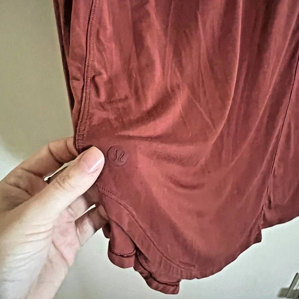 lululemon athletica 21 inches