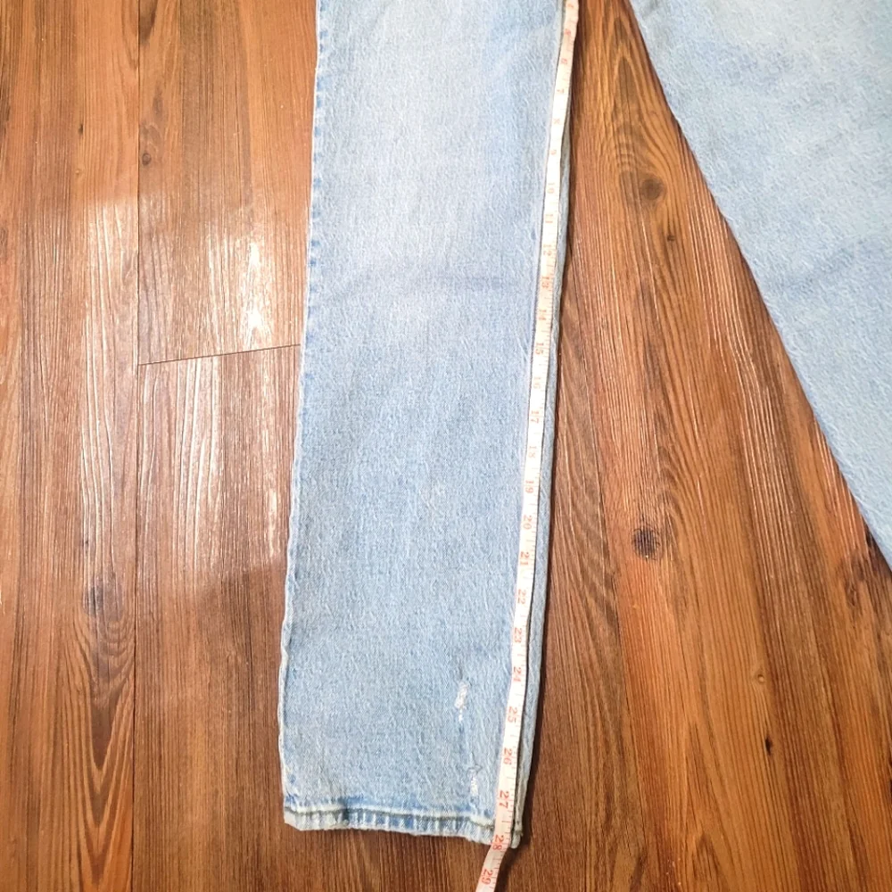 Abercrombie Light‎ Blue Denim Jeans used good condition for women zise 27.