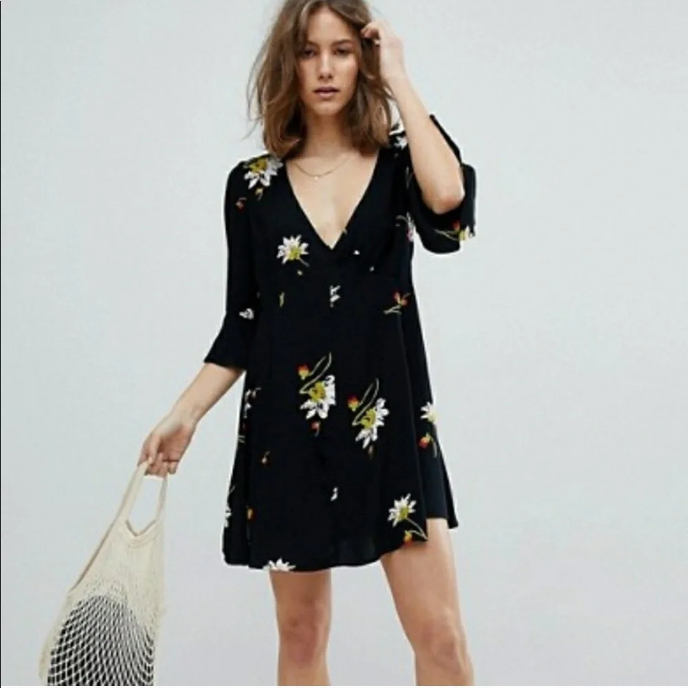FREE‎ PEOPLE TIME ON MY SIDE FLORAL WRAP DRESS BLACK XS ROMANTIC WHIMSIGOTH BOHO