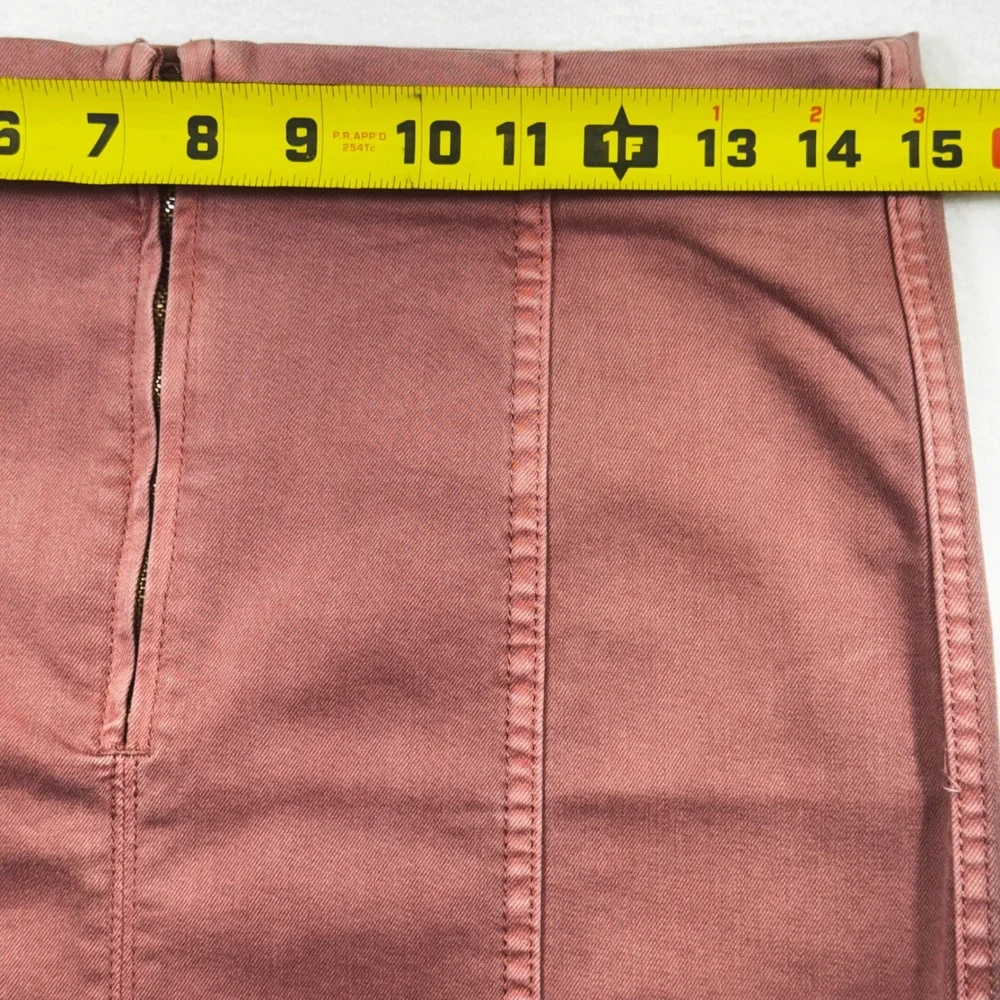 Jolt mini skirt