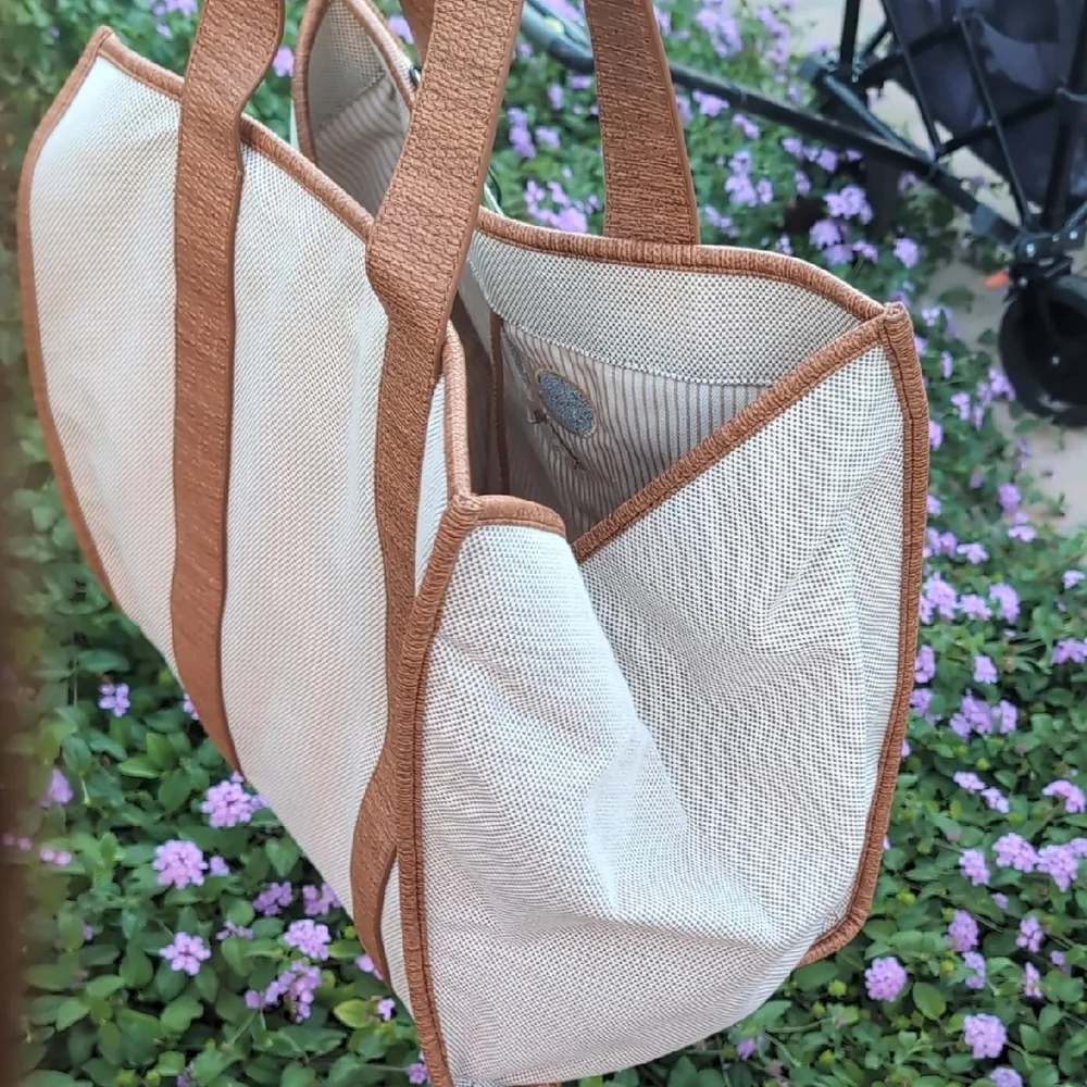 Tuckernuck stylish tote