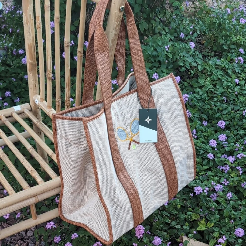 Tuckernuck stylish tote