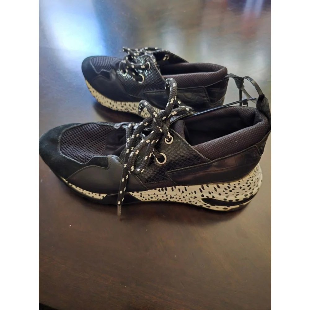 Steve Madden step into