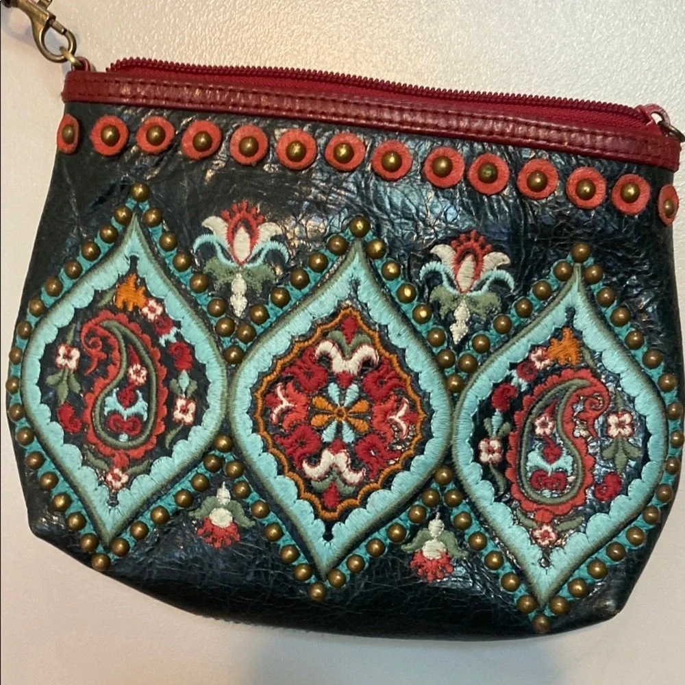 Isabella Fiore Embroidered Wristlet Clutch