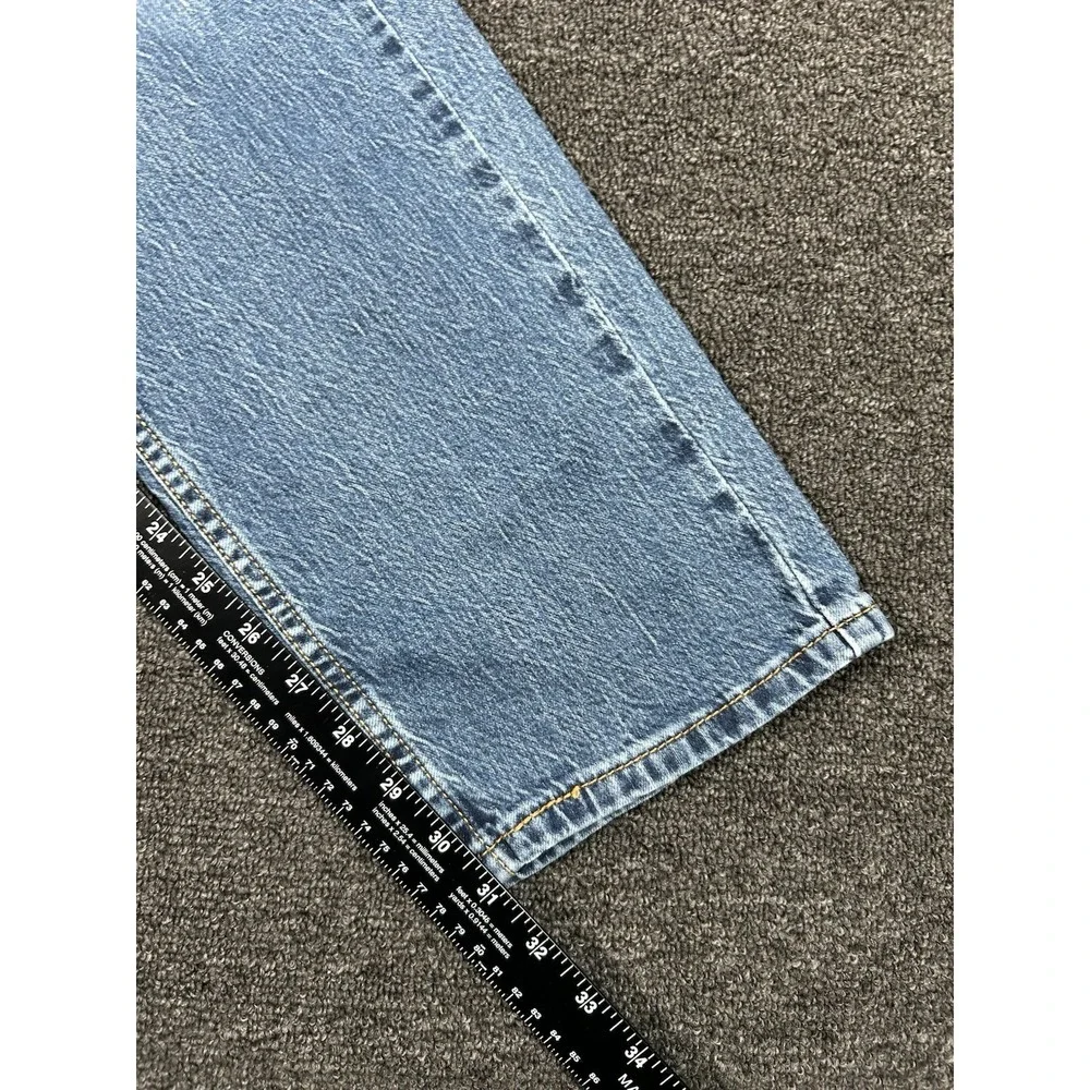 Levis thanks taking