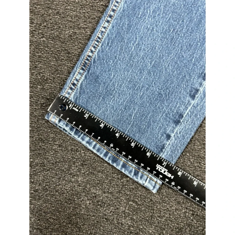 Levis thanks taking