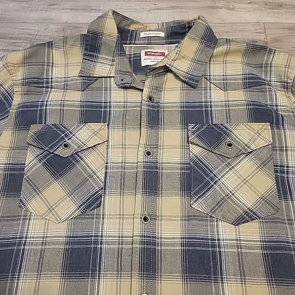 Wrangler Shirt‎ Men XL Mens Tan  Black Plaid Button Up Long Sleeve