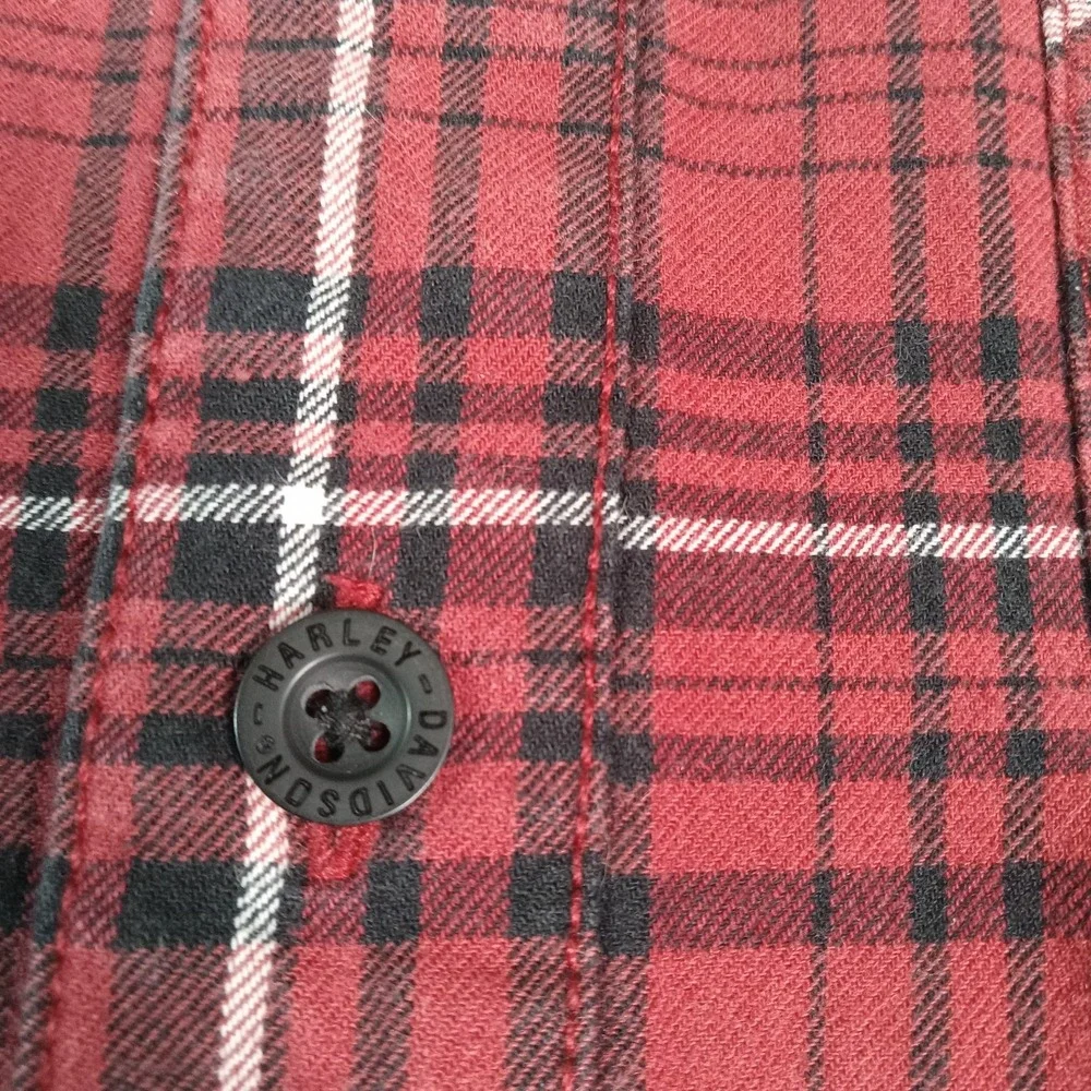 Harley Davidson Long Sleeve Button Up Flannel Shirt Men's Medium‎ Red Plaid