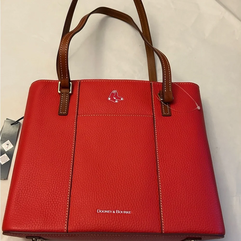 Dooney & Bourke top zipper