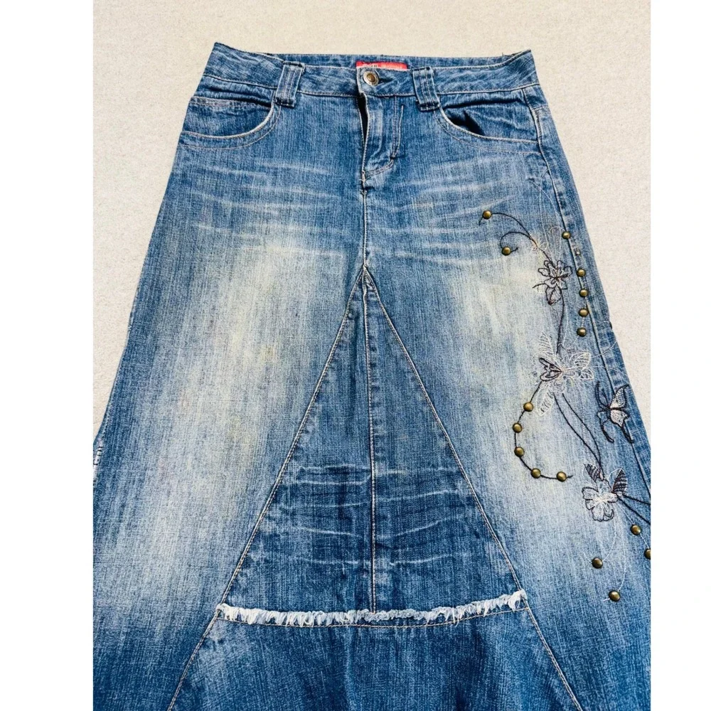 Faded Glory Originals Girls 8 Denim Skirt Butterfly Embroidered Studded Boho